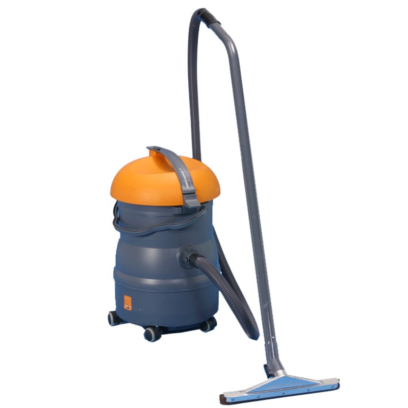 Vacumat 22 / 22T Medium Wet|Kitted with Hose and Wand|Machine with Front Mount Squeegee Kit