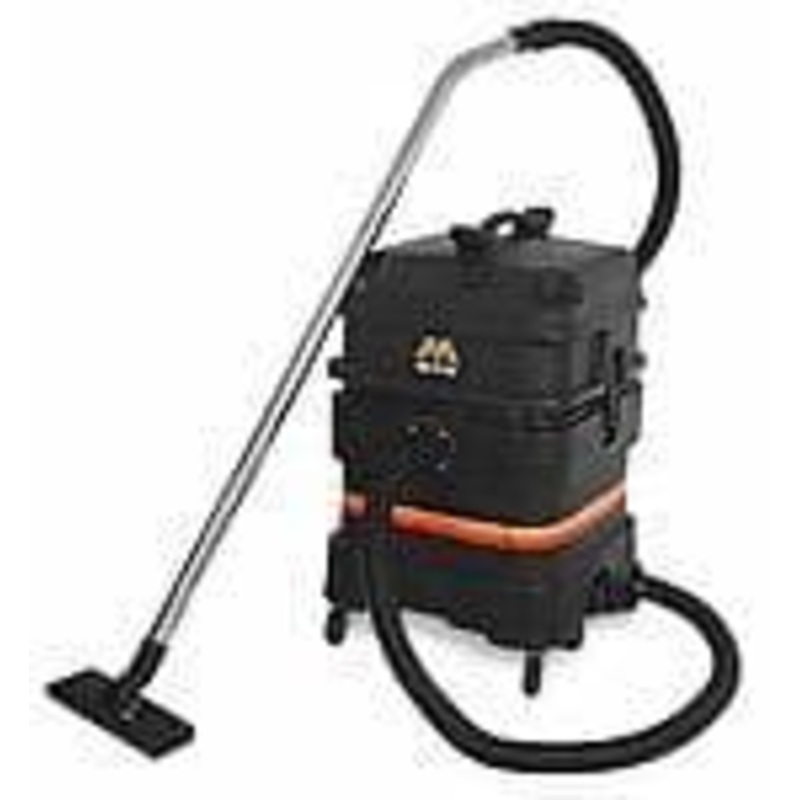18-Gallon Vacuum