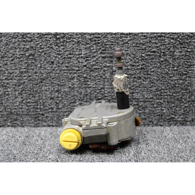 14-90004-02 Curtiss Wright Windshield Wiper Converter Assembly LH