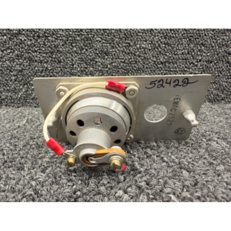 2525 Wemac Overhead Light Assembly (Minus Switch)