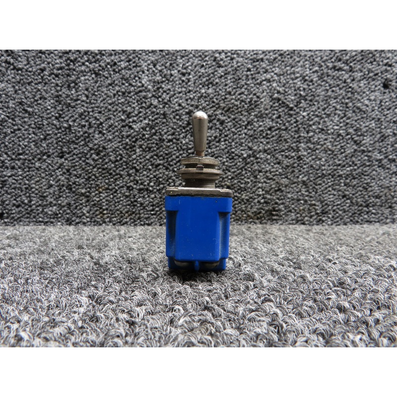 2TL1-5 (Alt: MS24524-31) Micro Switch Toggle Switch