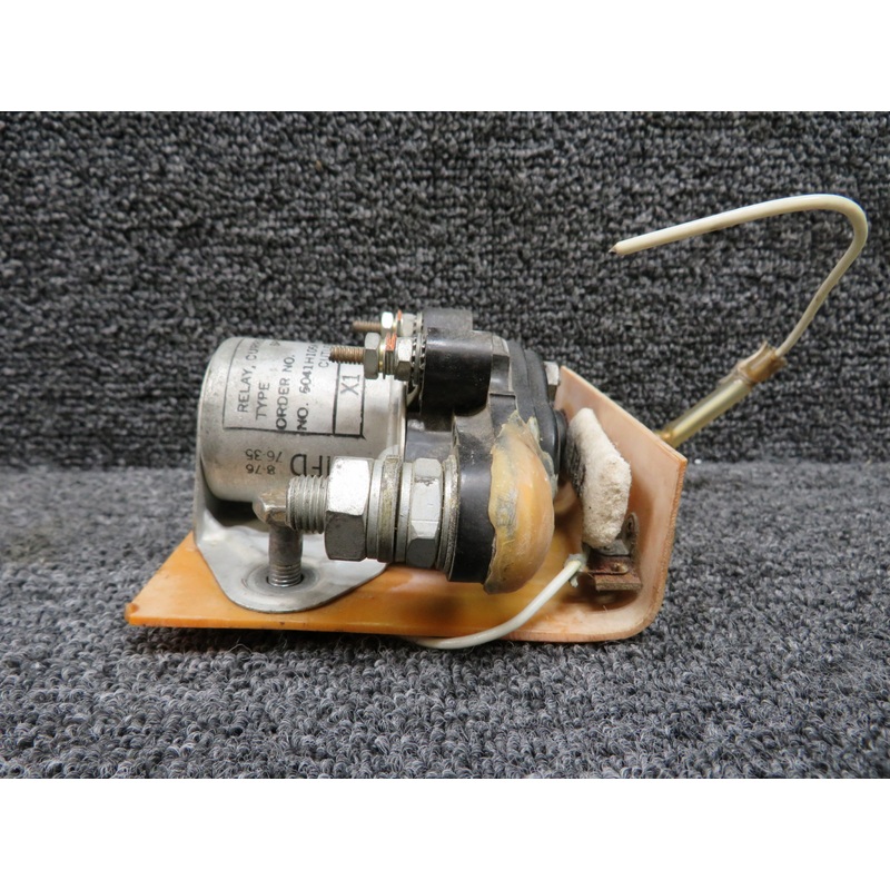 6041H105A (Use: 6041H187) Cutler Hammer Relay, Solenoid w Bracket (12V)
