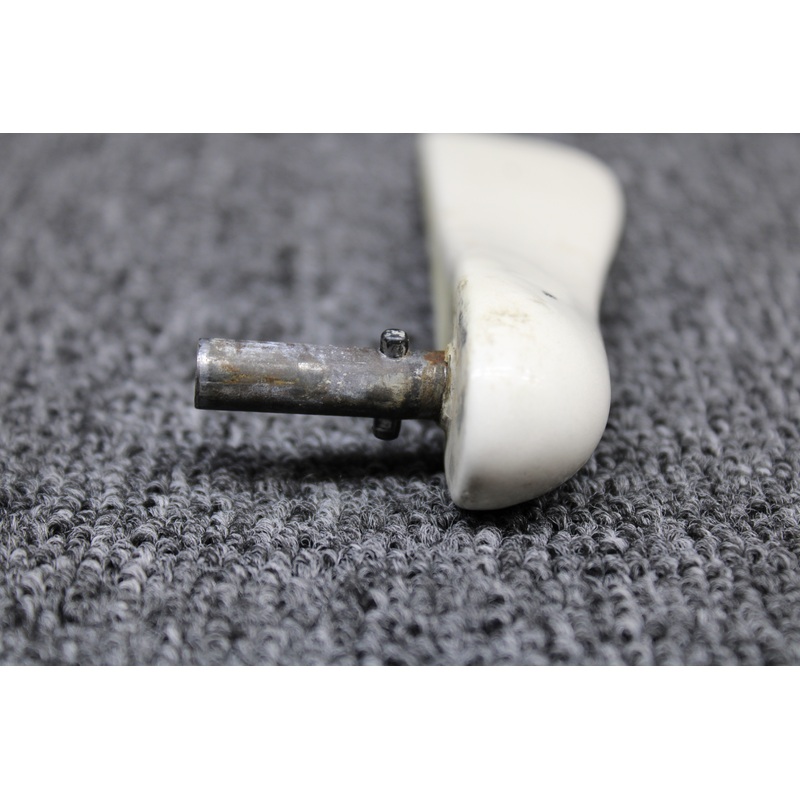 196572-10 Bellanca 17-30 Cabin Door Handle Outer