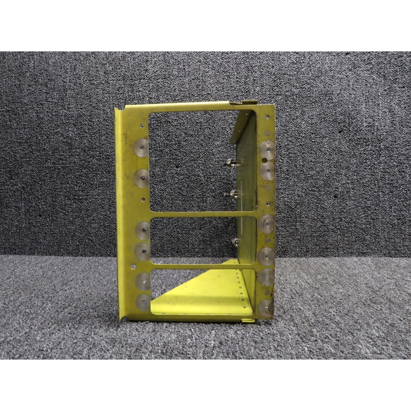 2388163-82 Lear L-25D Receptacle Mounting Plate Assembly