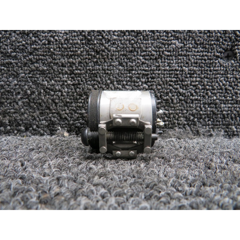 850544-1 (Alt: 7000006) Aircraft Inst. Aileron Trim Indicator w Mount (Worn)