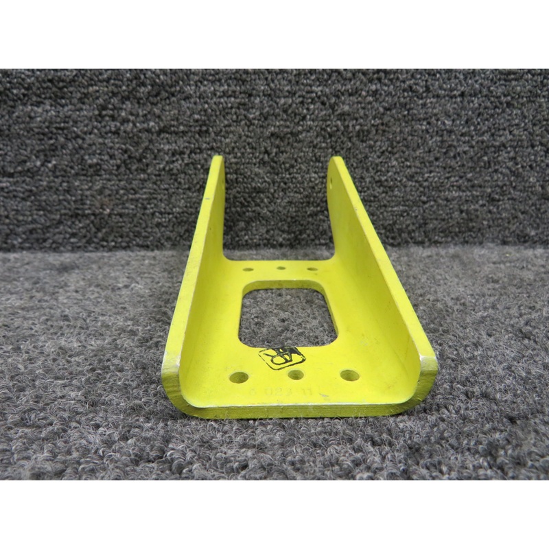 205-6-023-11 SIAI Marchetti Elevator Bellcrank Bracket