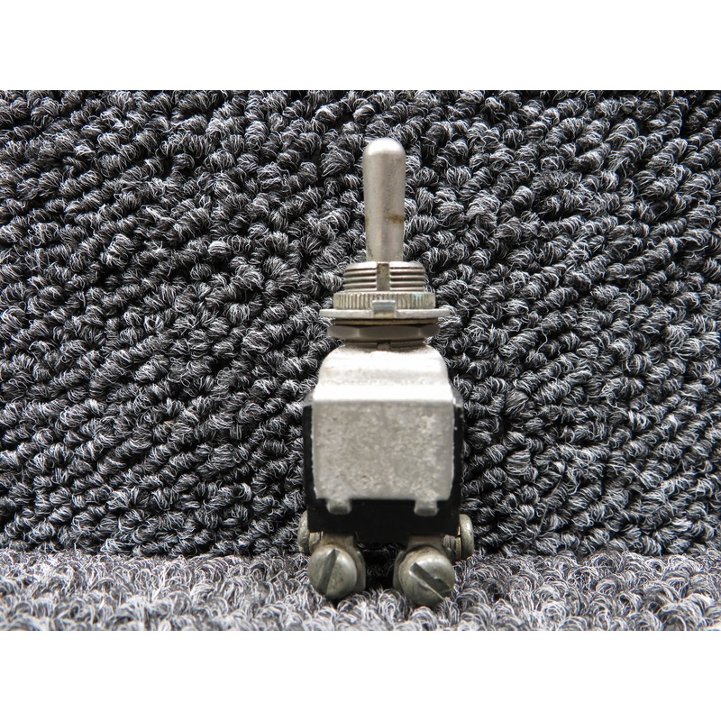 8834K5 (Alt: MS35059-27) Cutler-Hammer Momentary Toggle Switch