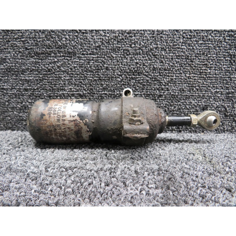 486599 Maeco Shimmy Dampener Assembly (Worn, Rusted Housing)