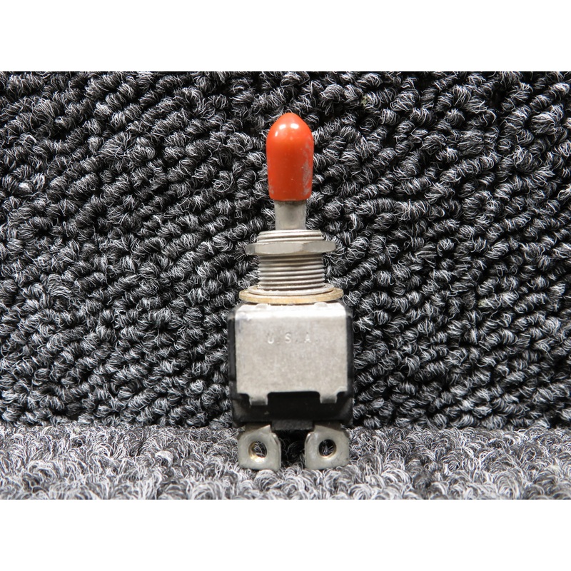 MS35059-21 (Alt: 8820K16) Cuttler-Hammer 3 Position Toggle Switch Assembly