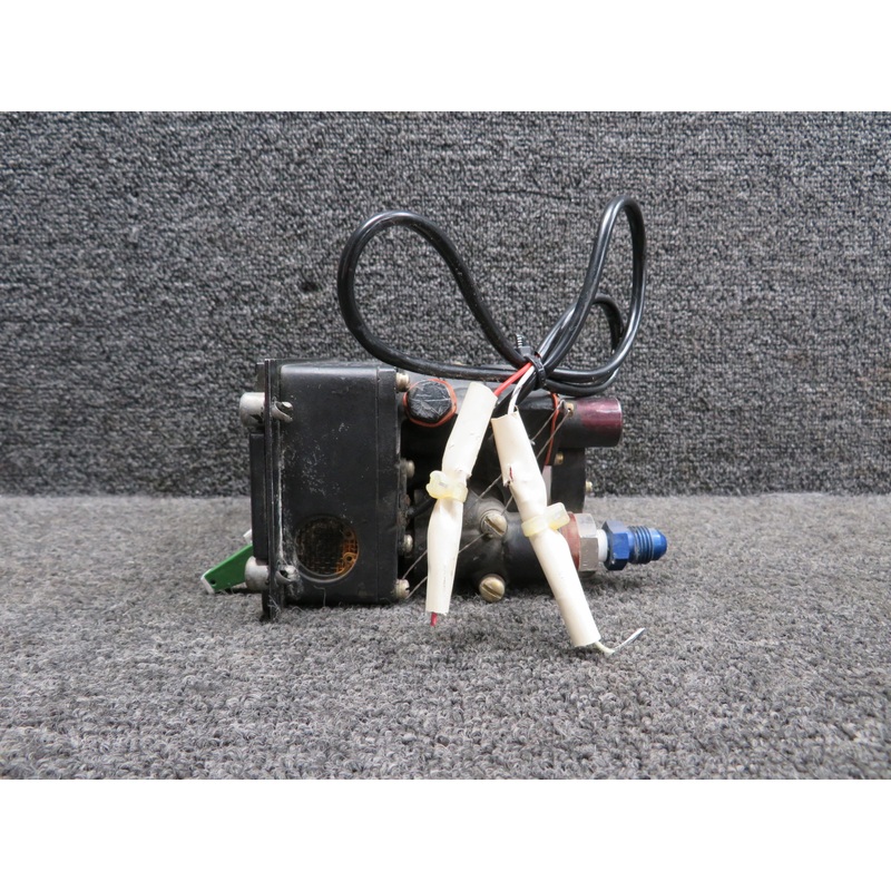 15830-3 ARO Oxygen Diluter Demand Regulator (Worn Paint)