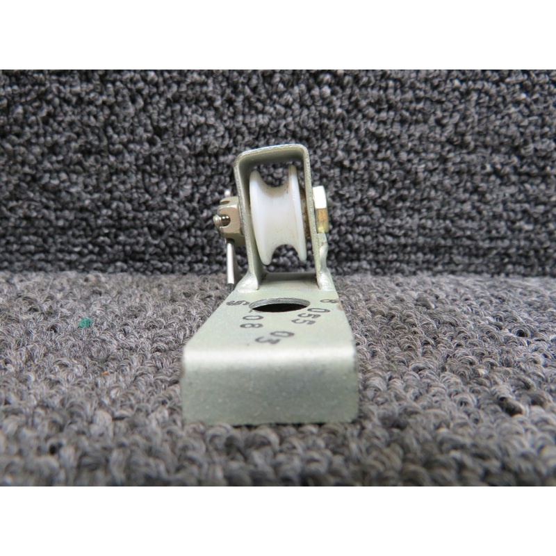 205-6-055-13 SIAI-Marchetti S205 Flap Control Cable Roller (New Old Stock)