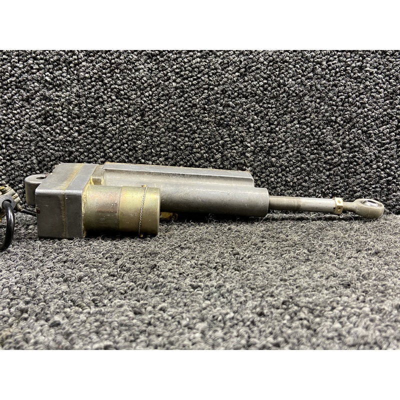 EM423-4 (Alt: 6600418-4) Electromech Rudder Pedal Adjustment Actuator (28V)