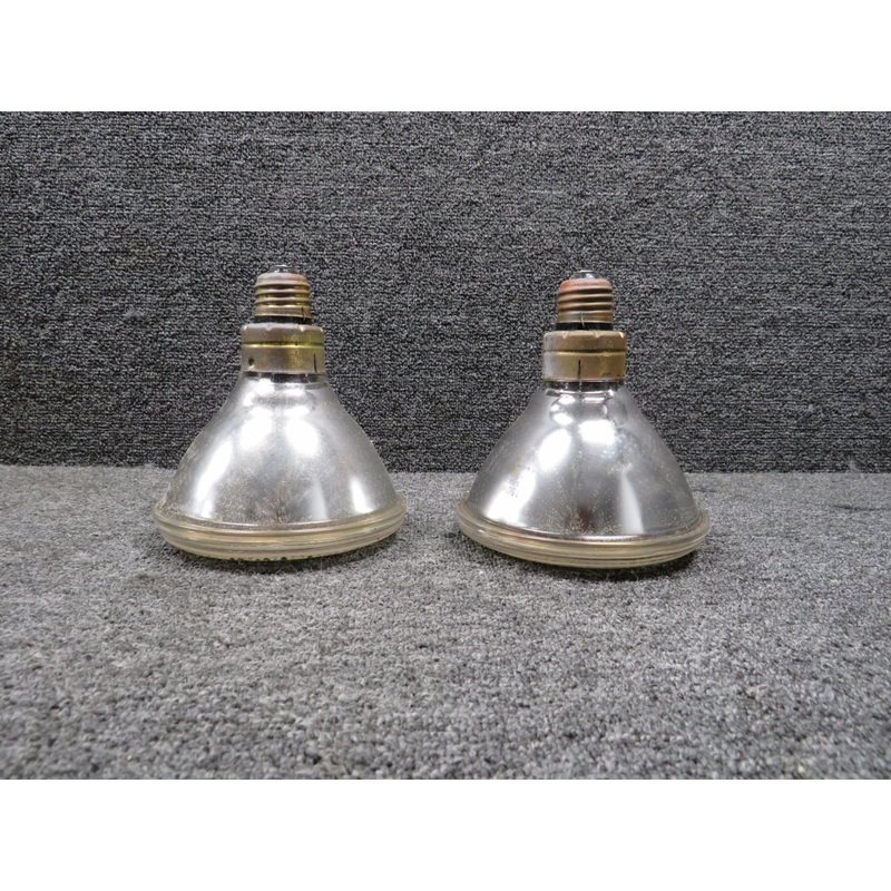150PAR-FL General Electric Floodlight Set of Two (150W) (125-130V) (NOS)