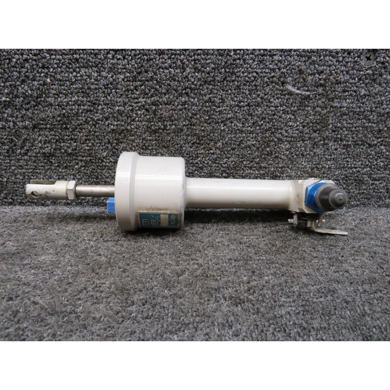 205-8-335-01 SIAI Marchetti Brake Cylinder
