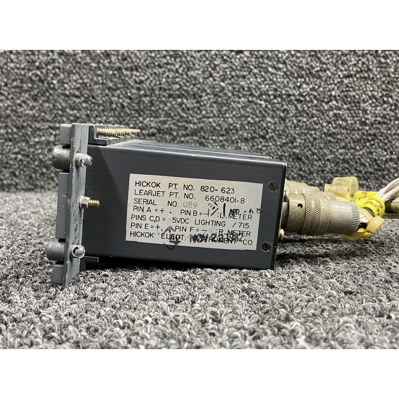 5489131-9, 820-615 Hickok Lower Center Instrument Panel Cluster (Lighted)