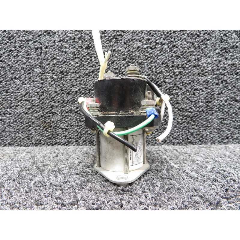 6046H39B Eaton Cutler-Hammer Type 3 AMP Relay Solenoid (28V)(50A)