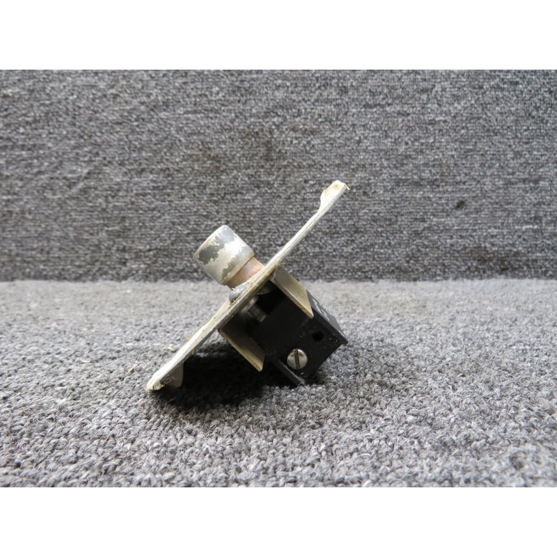 M8805-55-001 (Alt: JS-100) Saint Switch Inc. Microswitch Assembly w Mount Plate