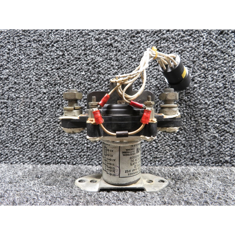 SM200D11 Eaton Cutler-Hammer Type 2 Solenoid Relay (28V)(200A)