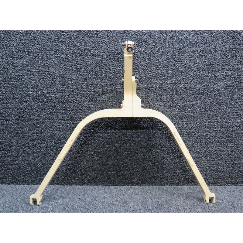 206-001-322-003, 206-001-323-001 Bell 206B Yoke Assembly LH and RH