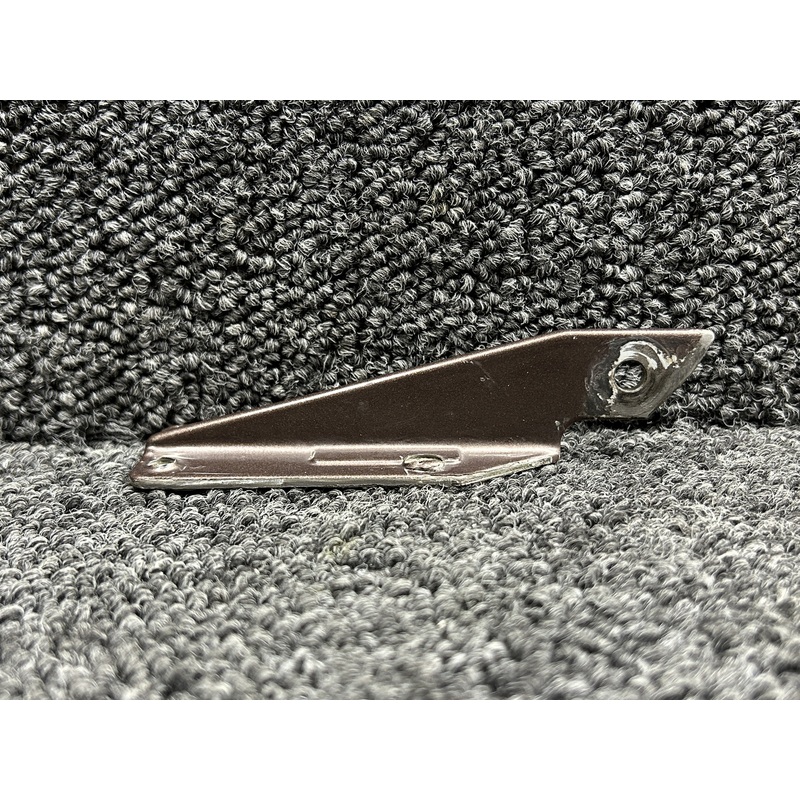 206-033-636-001 Bell 206L-1 Upper Aft Passenger Door Hinge RH