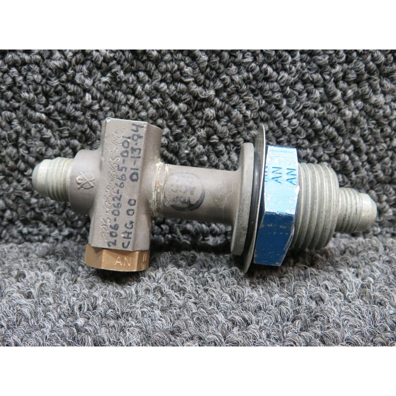 206-062-665-001 Bell 206B Fuel Outlet Fitting Assembly