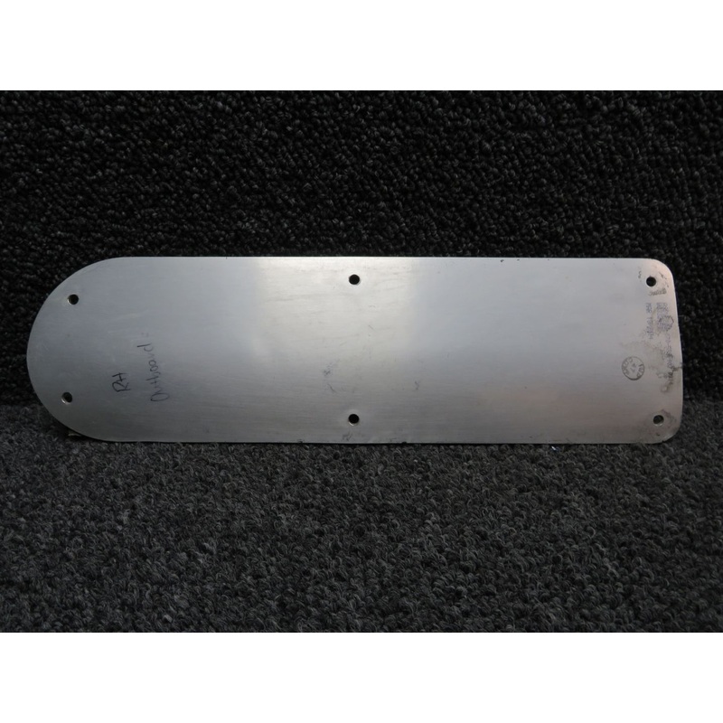 206-070-589-003 Bell 206 Heel Rest Outboard LH or RH