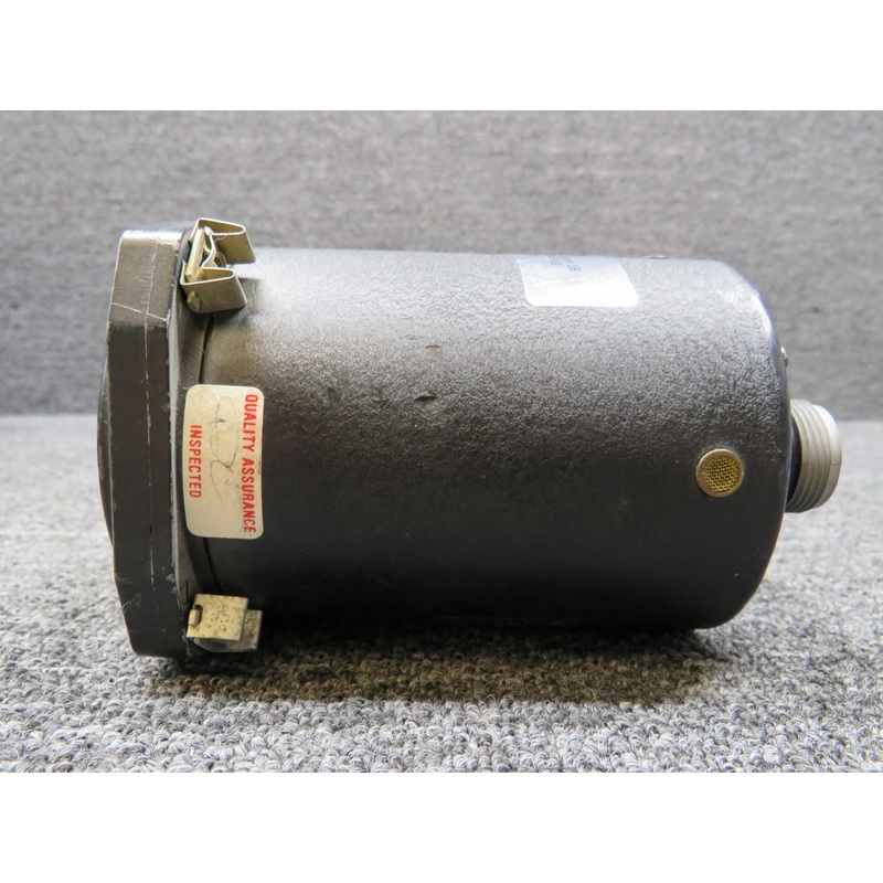 511-4-5 (Alt: 660055-505) Instruments Inc. Dual Tachometer Indicator