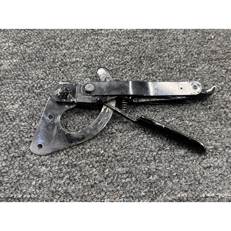 3-432 Aeronca 7AC Parking Brake Handle