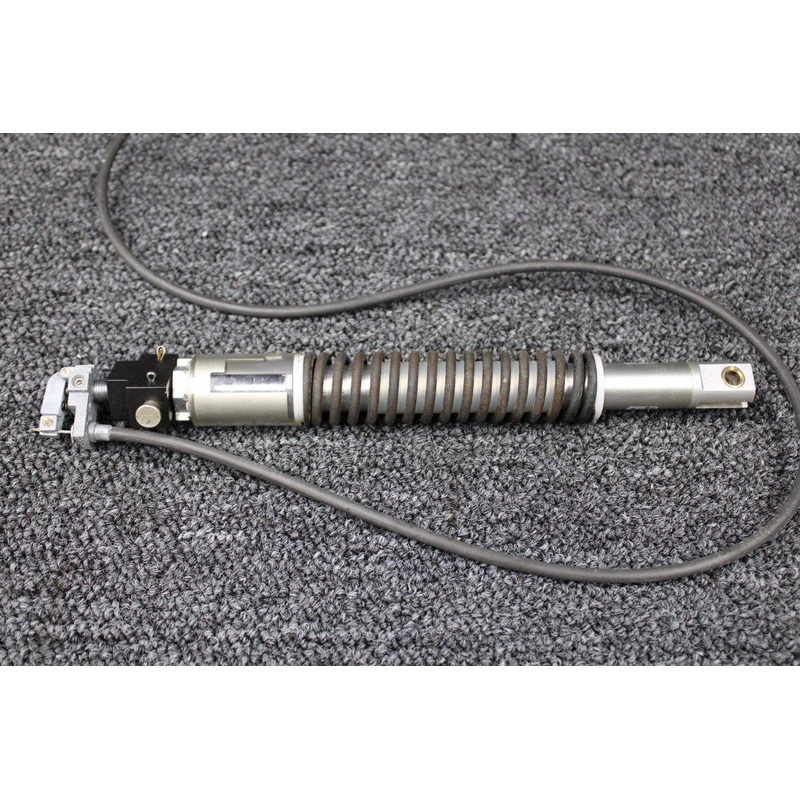 LL11200-01 PL Porter Hydrolok Vertical Seat Adjust