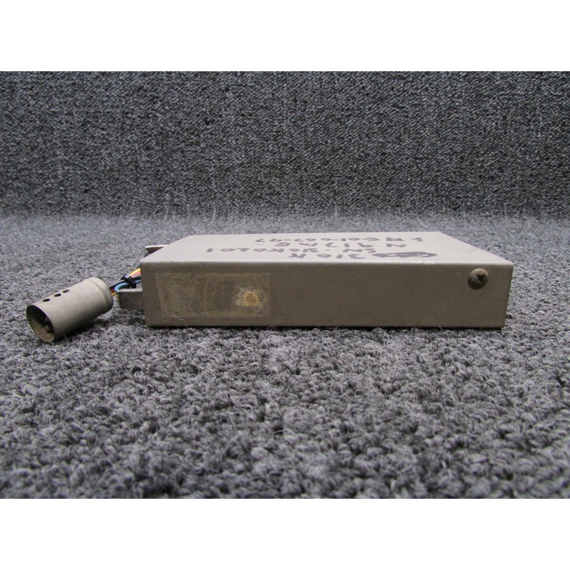 1925G02 Narco MBT-12 Marker Receiver (Volts: 28) (Missing Knobs)