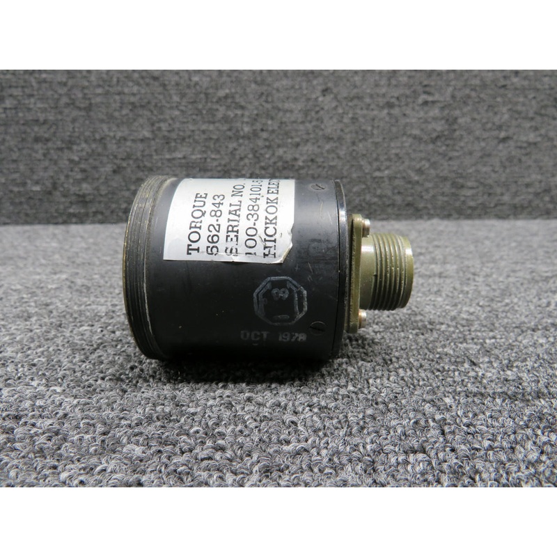 562-843 Hickok Torque Indicator (Worn Paint on Needle and Worn Face)