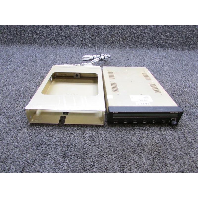 01192-12-12T S-Tec 55X Autopilot Unit with Tray and Mods (Volts: 28)