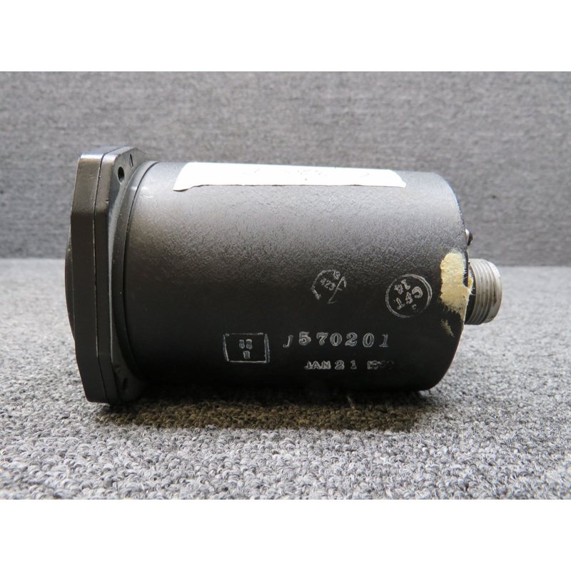 CM2636L4 Instruments Inc. Dual Tachometer Indicator