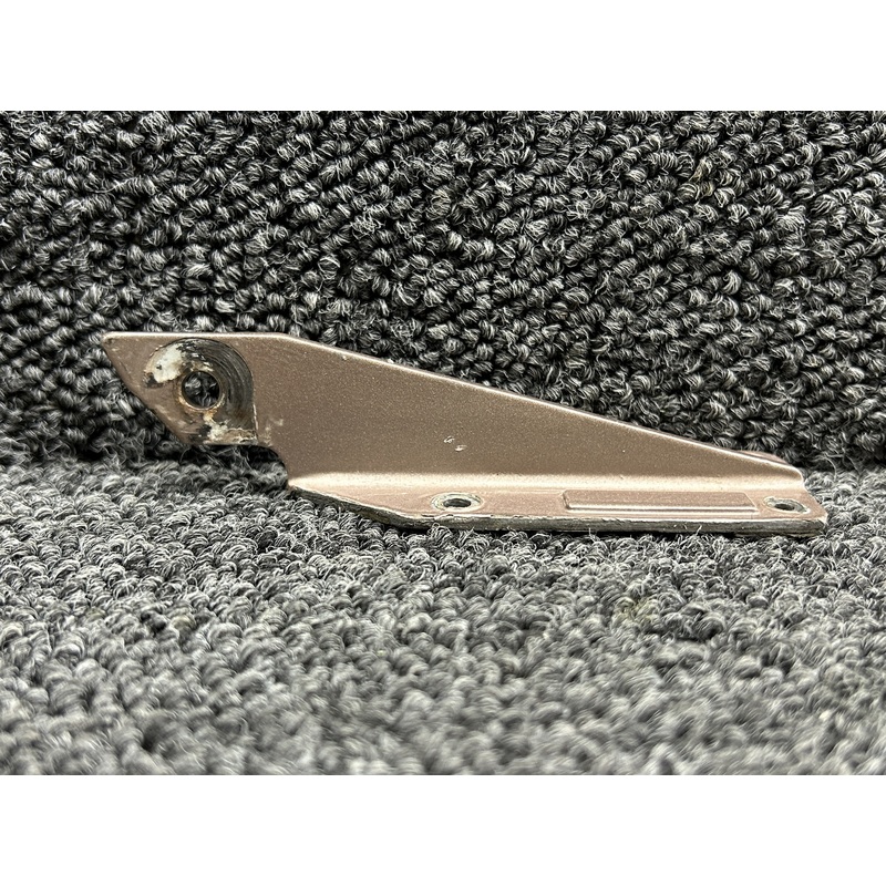 206-033-636-011 Bell 206L-1 Lower Aft Passenger Door Hinge RH