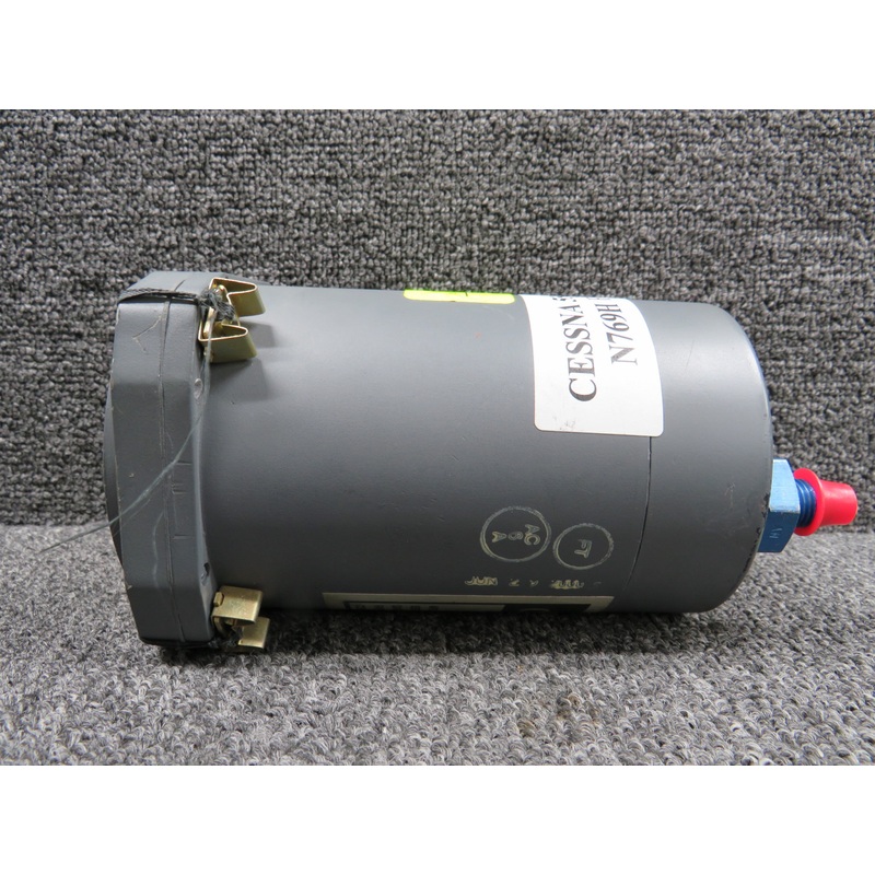 30260-1117 (Alt: C661006-0101EX) Aerosonic Instant Vertical Speed Indicator