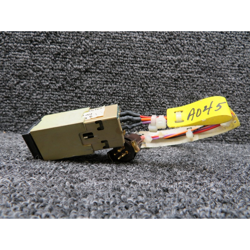 90-81401-004 West Coast GPWS Test Annunciator Push Switch