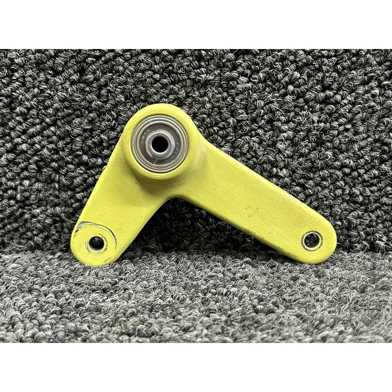206-001-904-005 (Cast: 206-001-904-5) Bell Elevator Control Bellcrank Assembly