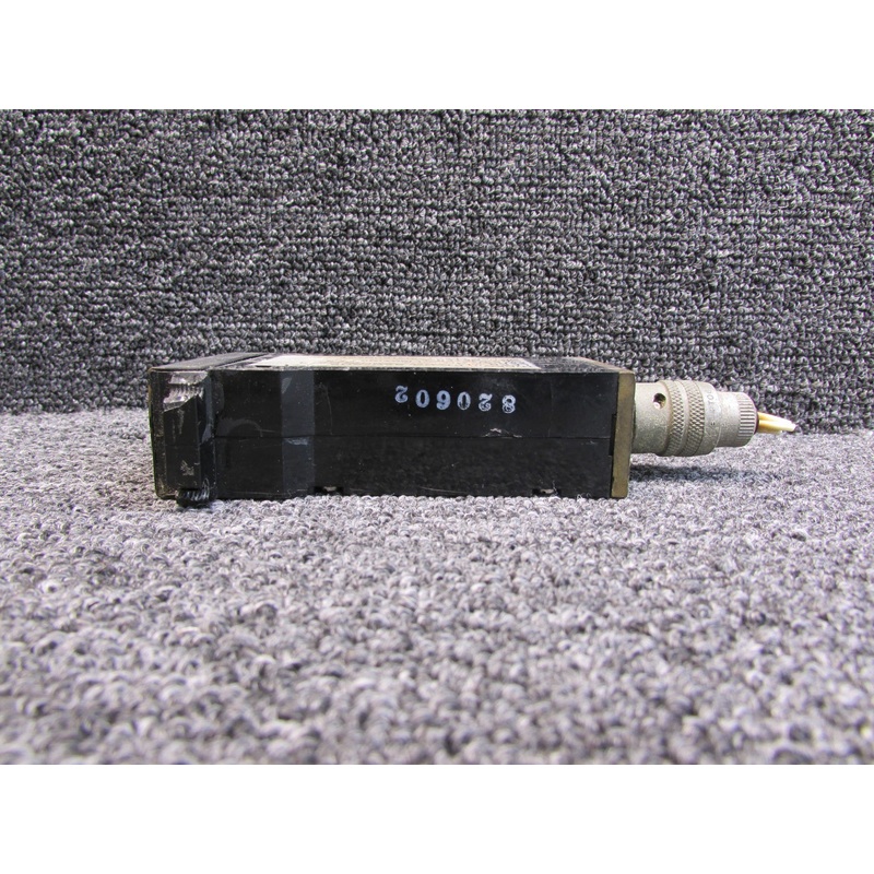 820-602 (Alt: 6608208-4) Hickok Angle of Attack Indicator (Broken Mount)