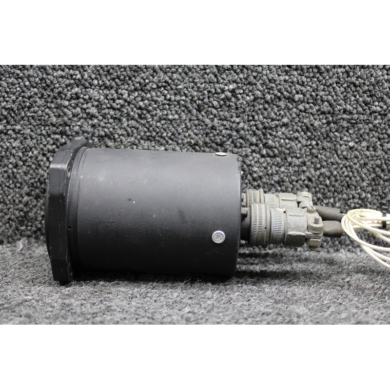 511-02 (Alt: C668017-0102) Instruments Inc Dual Tachometer Indicator