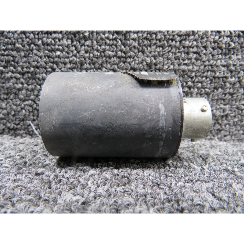 66745-0111 (Alt: 55571-2) Aerosonic Oil Pressure Indicator (Cracked Glass)