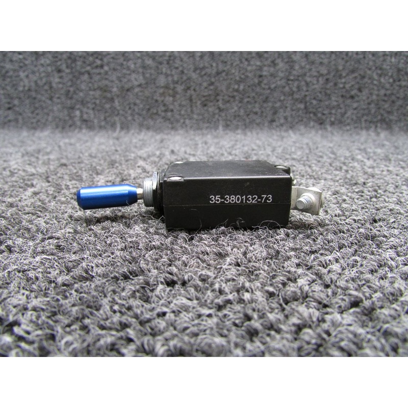 W31-X1017-10 (Alt: 35-380132-73) Tyco Toggle Switch (250,50V, 10A, Blue)