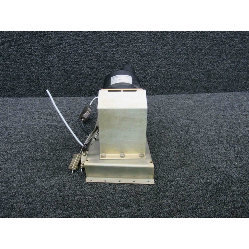 0108-P4 Cessna 421B S-Tec Corp Pitch Servo Assy w/ Mount (Volts: 28)