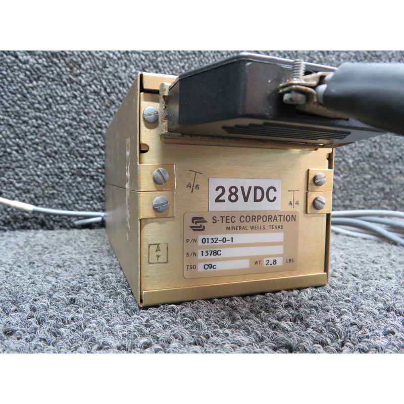 0132-0-1 S-Tec Autopilot Controller-Computer (28V)