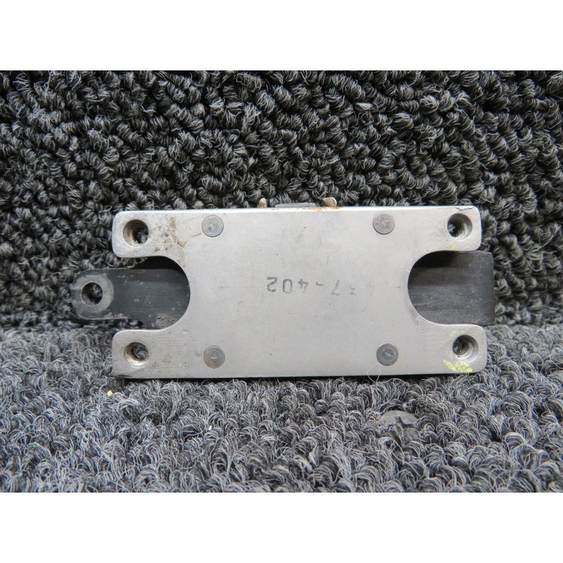3474-20 Bell 206B RH Aft Cabin Door Latch Assembly Upper