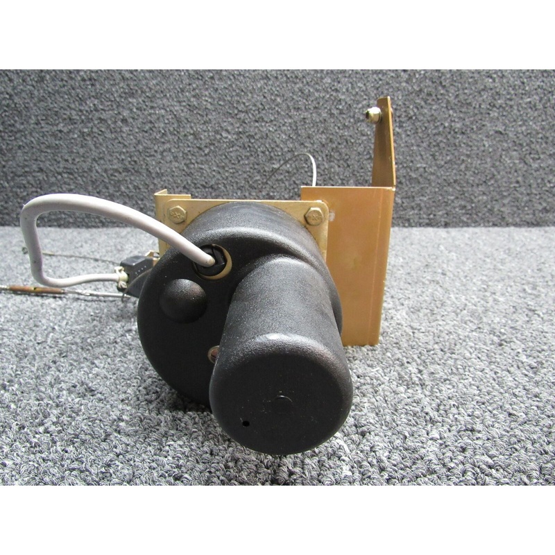 0105-R9 S-Tec Roll Servo Assembly W/ Brackets (Volts: 28)