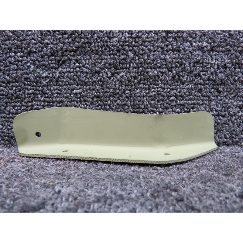159W10269-17 Gulfstream Aerospace Angle (New Old Stock)