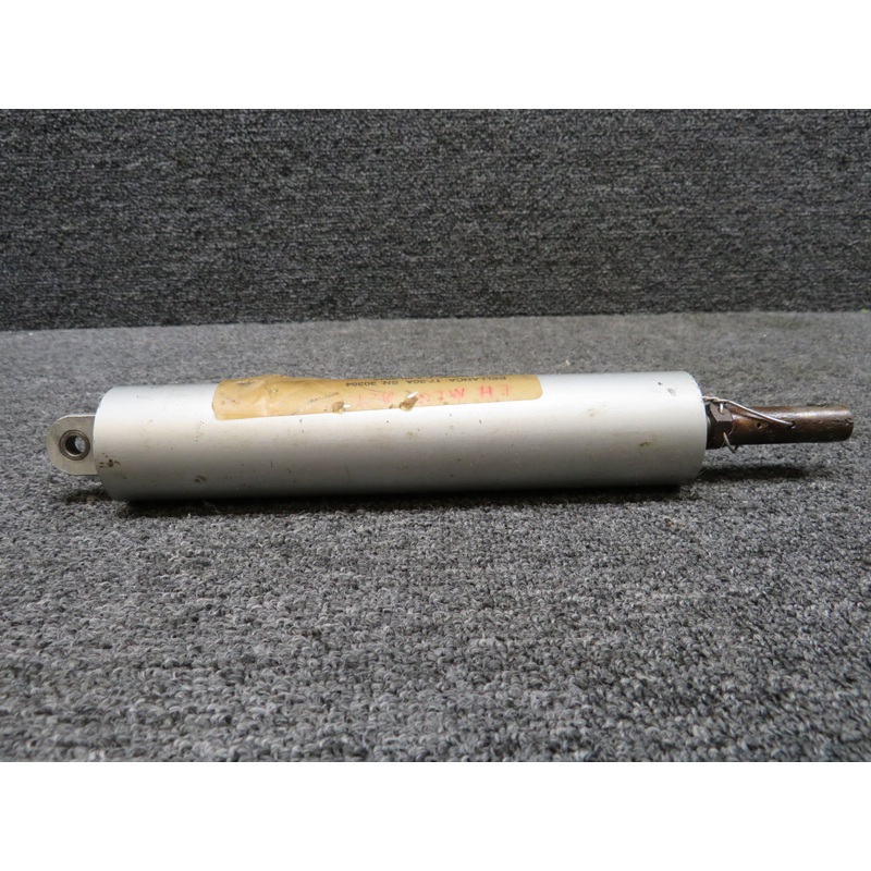 195551 Bellanca 17-30A Main Landing Gear Cylinder Assembly