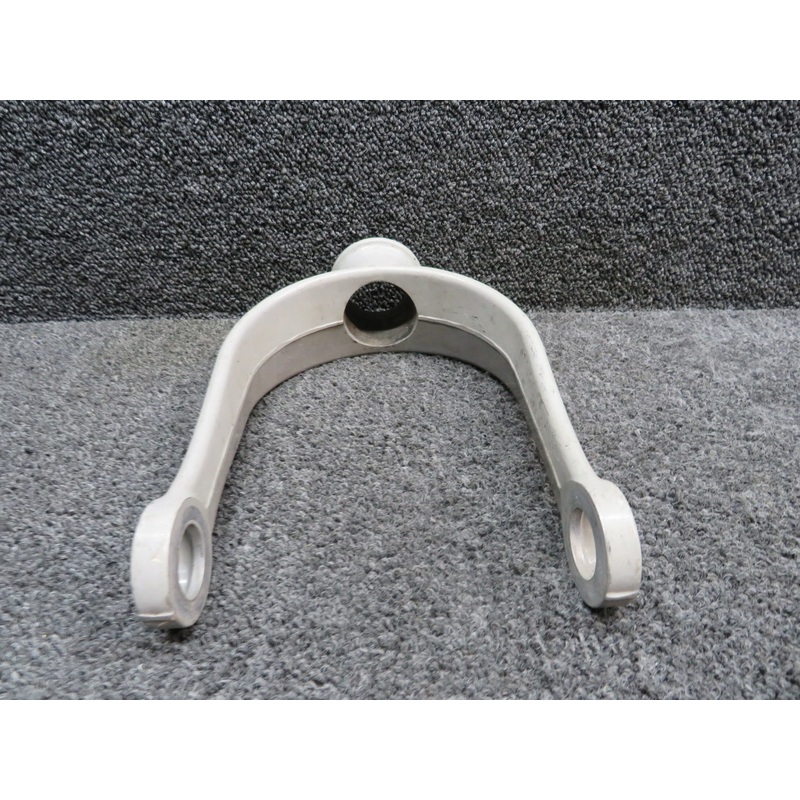 0442503-497 Alcoa Nose Wheel Fork