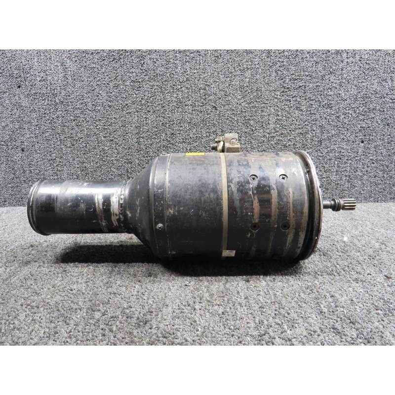 23085-002 Lucas DC Starter Generator (Rusted Unit, Broken Connector) (Core)