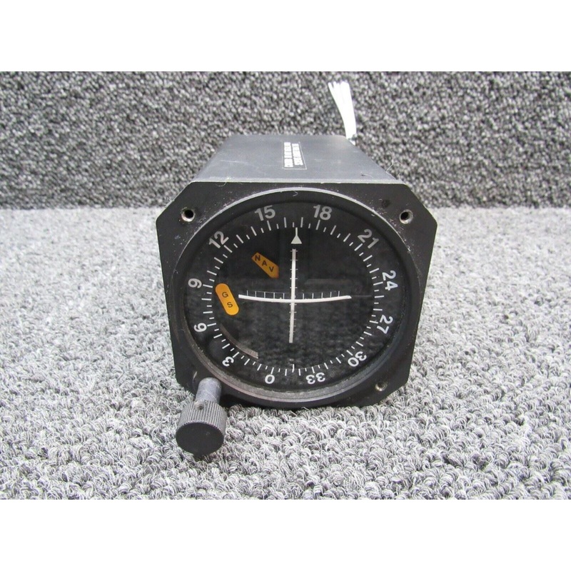 ID-825 Narco VOR / LOC / Glideslope Indicator